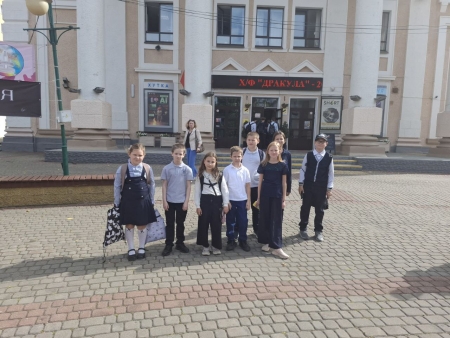 Государственный герб Республики Беларусь. Государственный флаг Республики Беларусь