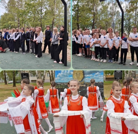 Учащиеся приняли участие на празднике двора